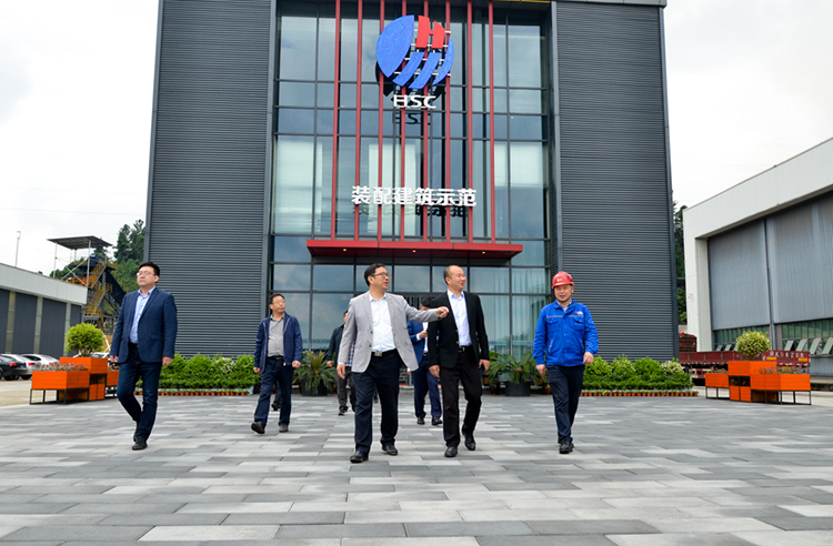 陜鋼集團漢鋼公司到釩鈦科技參觀交流：現場非常震撼，環(huán)境特別好！(圖4)
