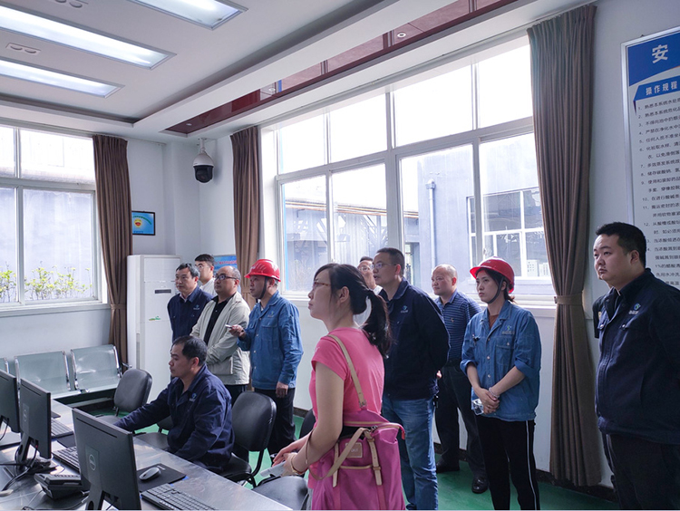 釩鈦科技順利通過(guò)國(guó)家生態(tài)環(huán)境部信訪檢查(圖1)