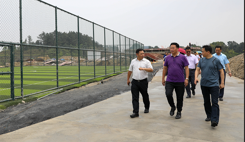 重慶市體育局副局長楊貴山率隊到川威集團(tuán)連界基地調(diào)研(圖1)