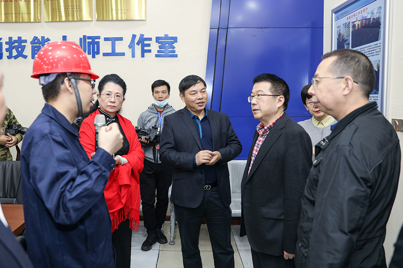 省總工會副主席苗勇率市州調研組專題調研川威集團企業(yè)職工之家陣地建設情況(圖5)