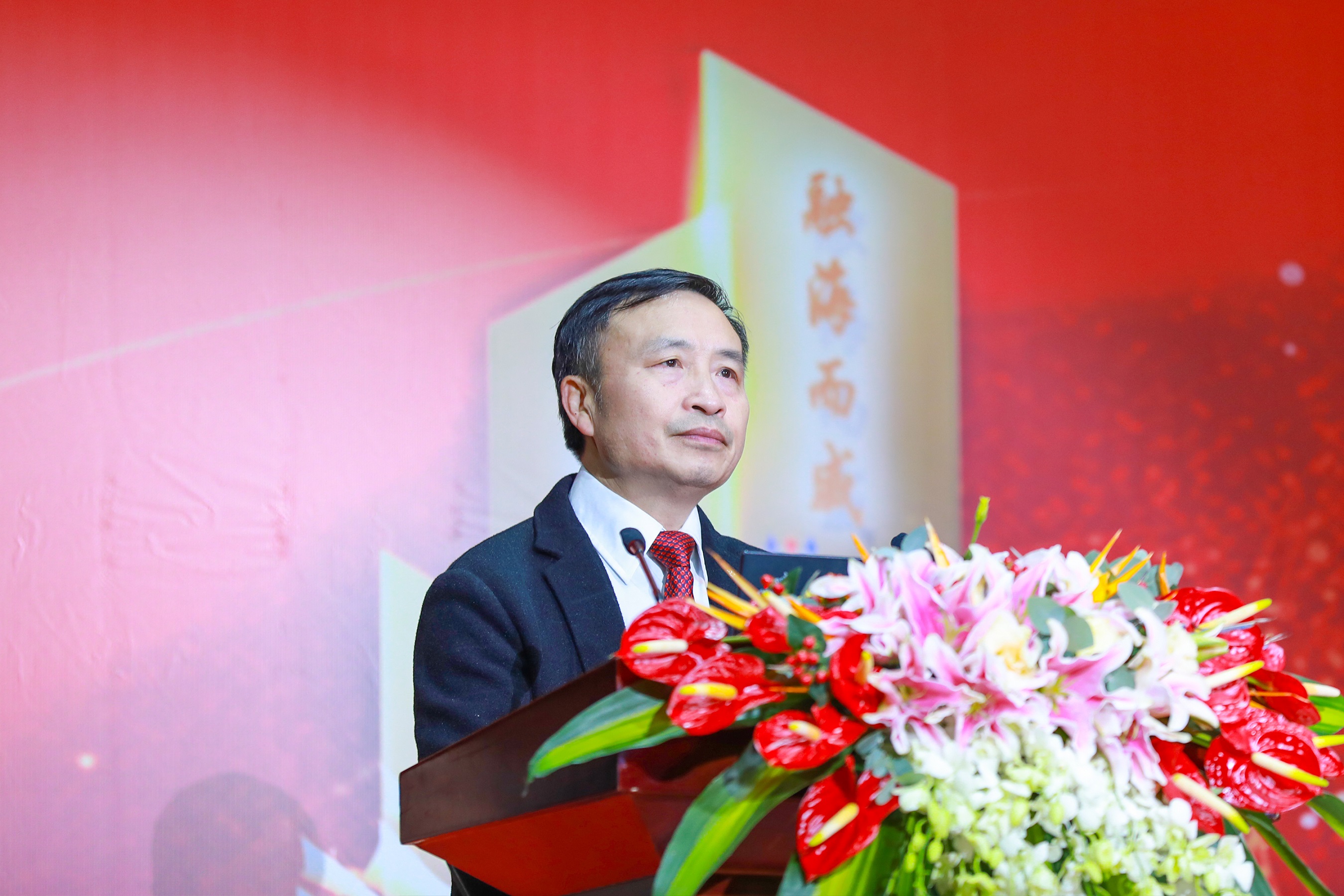創(chuàng)造奇跡 追求卓越——川威集團(tuán)隆重召開(kāi)2022年年會(huì)暨三代會(huì)(圖4)