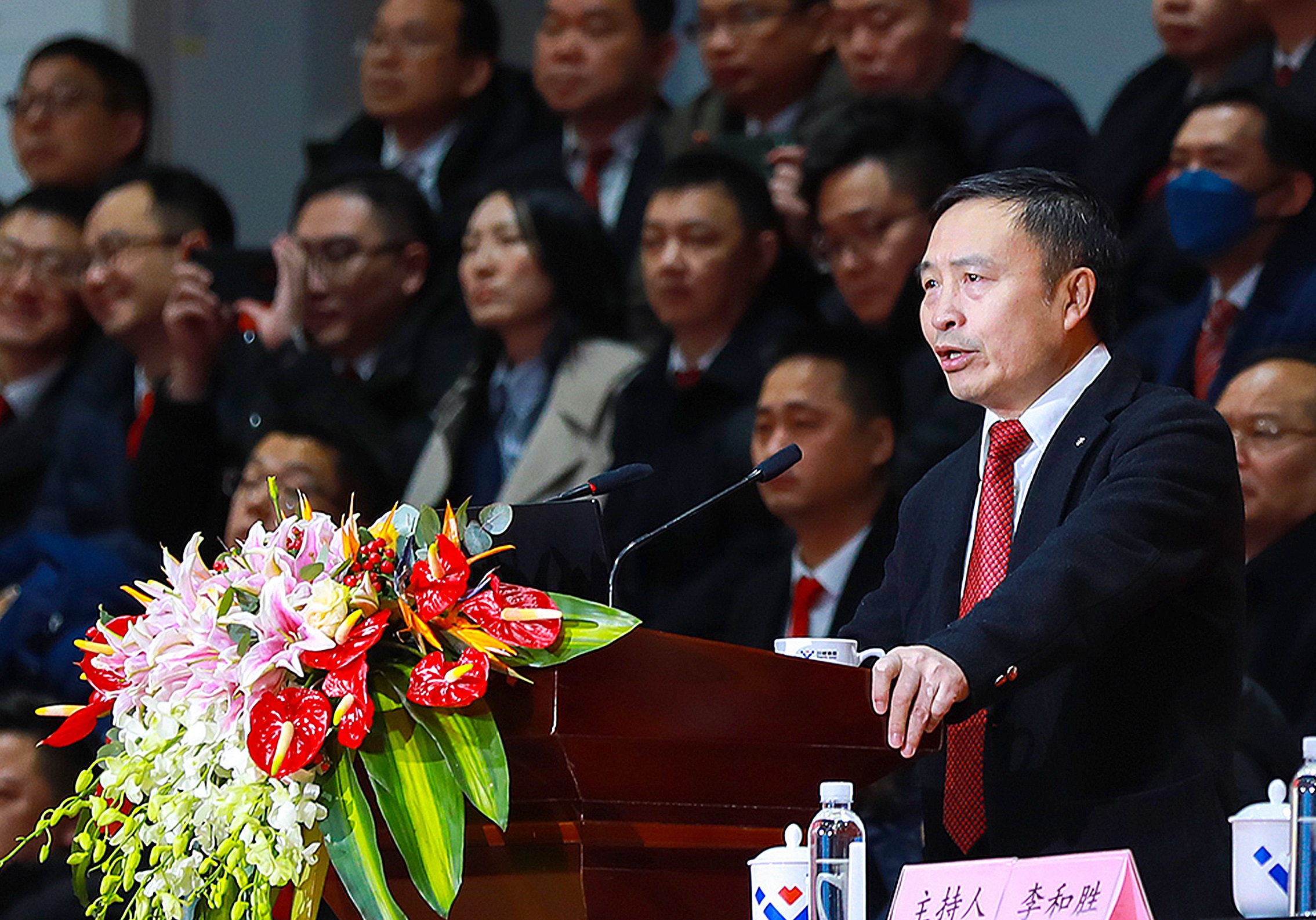 創(chuàng)造奇跡 追求卓越——川威集團(tuán)隆重召開(kāi)2022年年會(huì)暨三代會(huì)(圖7)