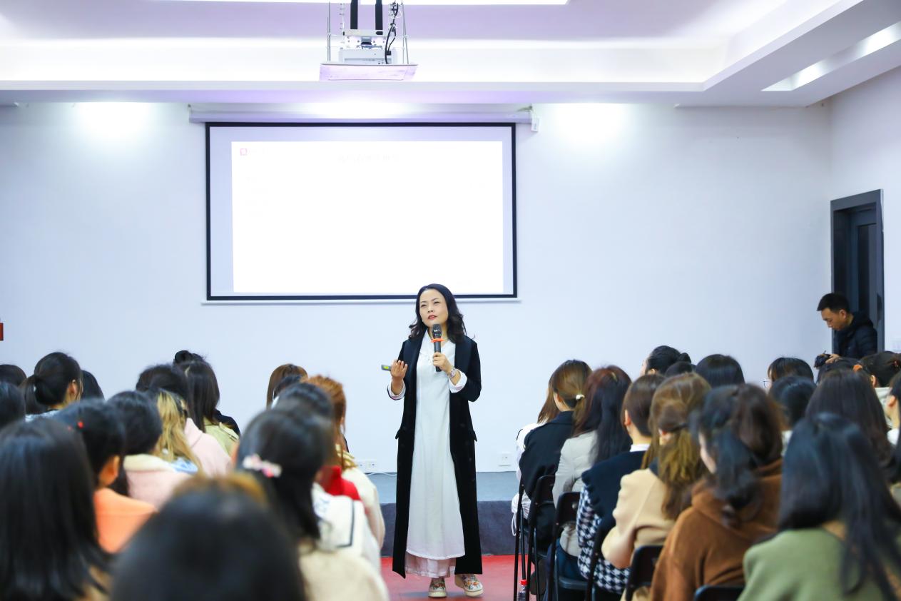 川威集團(tuán)開展2023年慶“三八”國(guó)際婦女節(jié)系列活動(dòng)(圖9)