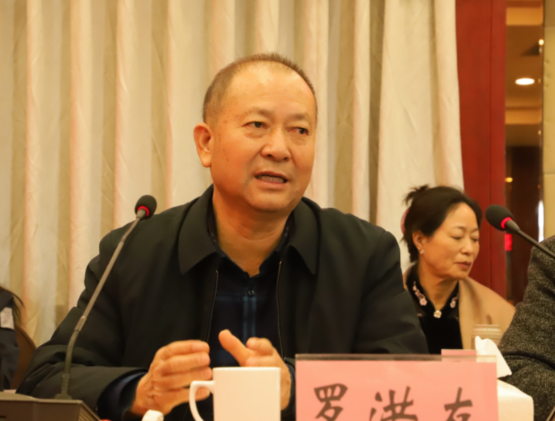 風(fēng)雨同舟20載，攜手共贏創(chuàng)未來——礦業(yè)總公司和東方浩遠(yuǎn)投資控股集團(tuán)舉行合作20周年座談會(huì)(圖7)