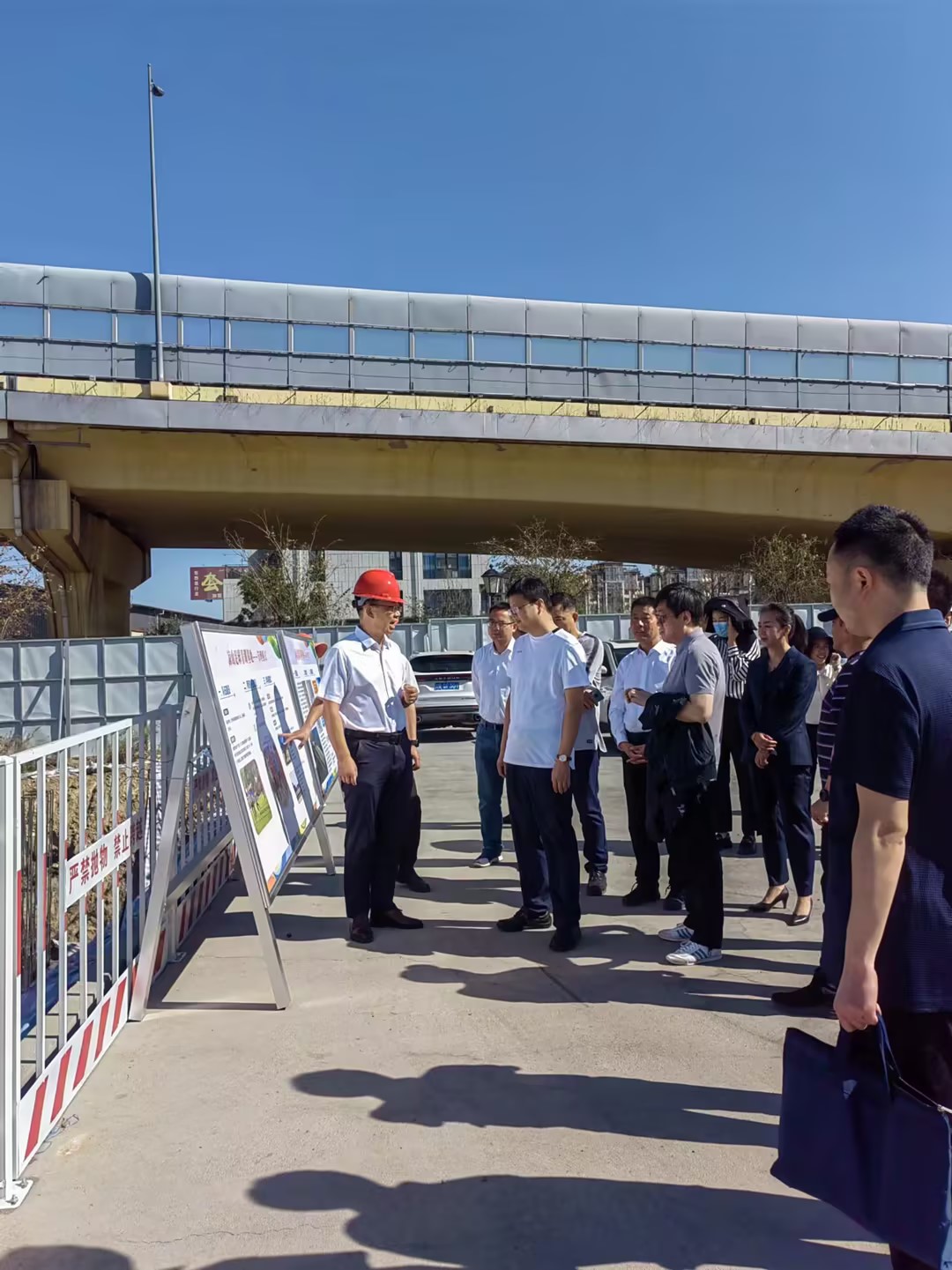國家體育總局調(diào)研 涼山州青少年足球訓(xùn)練基地項目(圖2)