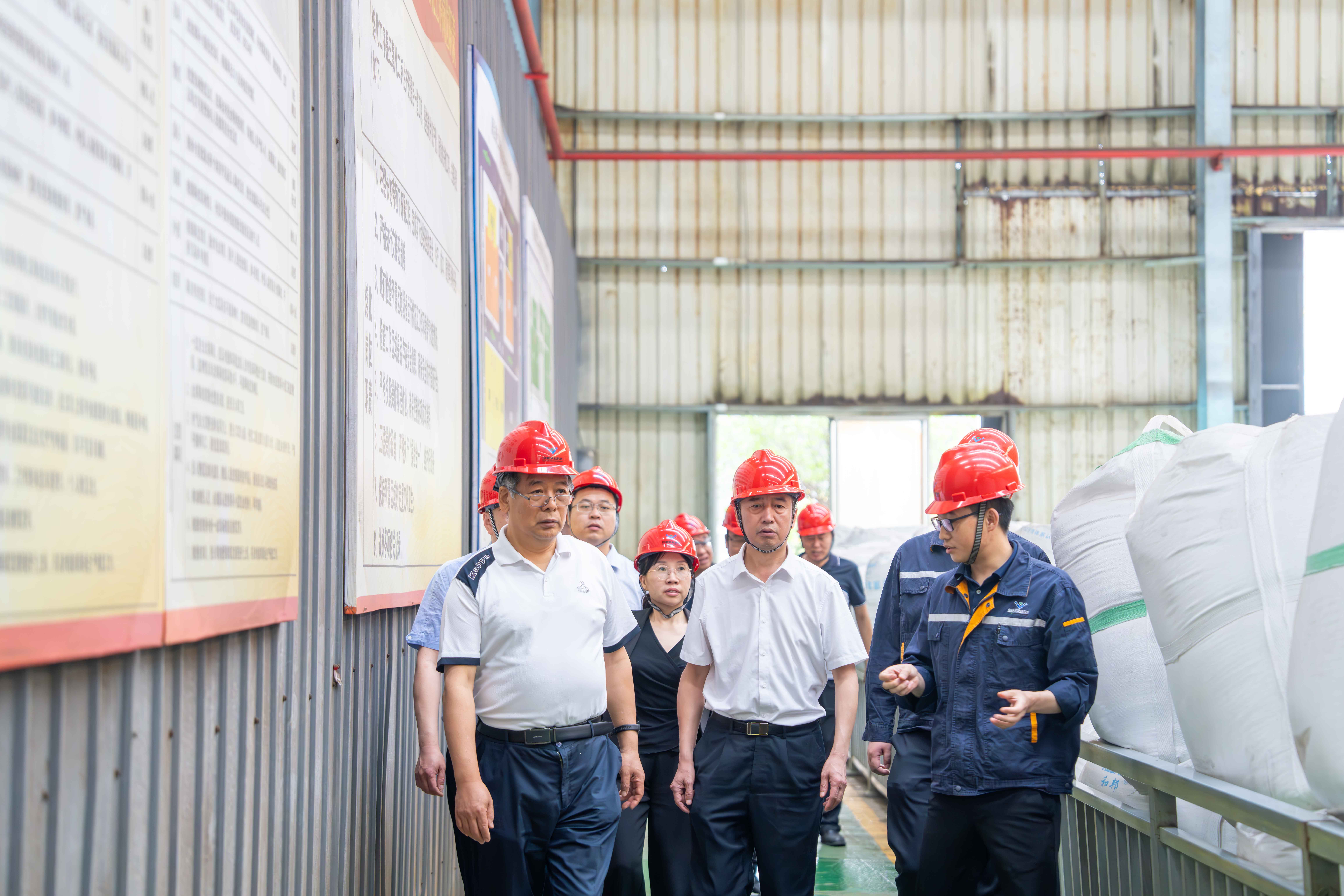 中科院專家團隊蒞臨川威連界基地(圖3)