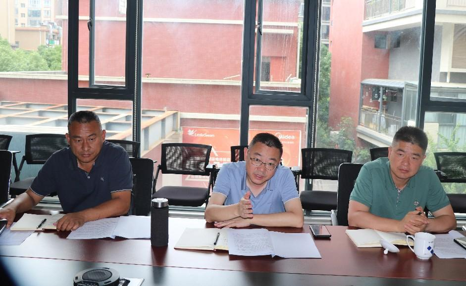 會理市委副書記、市長徐陽到礦業(yè)總公司財通公司調(diào)研(圖2)