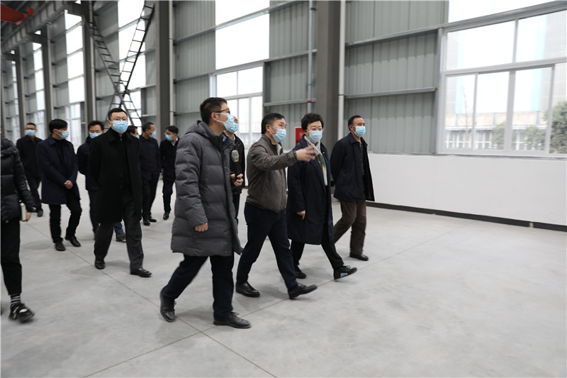 內(nèi)江市市長(zhǎng)鄭莉一行蒞臨川威連界基地調(diào)研(圖4)