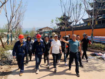 西昌市市長(zhǎng)馬廷貴一行調(diào)研大石板社區(qū)民宿改造提升項(xiàng)目