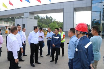 眉山市副市長冉登祥蒞臨川威集團星船城建寶公司調(diào)研