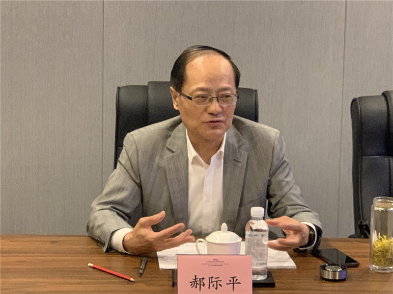 中國建筑金屬結(jié)構(gòu)協(xié)會會長郝際平一行考察川威裝配式建筑(圖3)