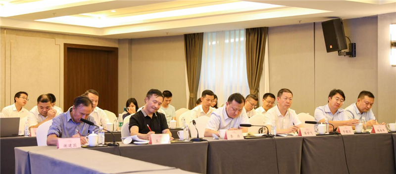 四川省委省政府決策咨詢(xún)委員會(huì)到川威集團(tuán)交流調(diào)研(圖3)
