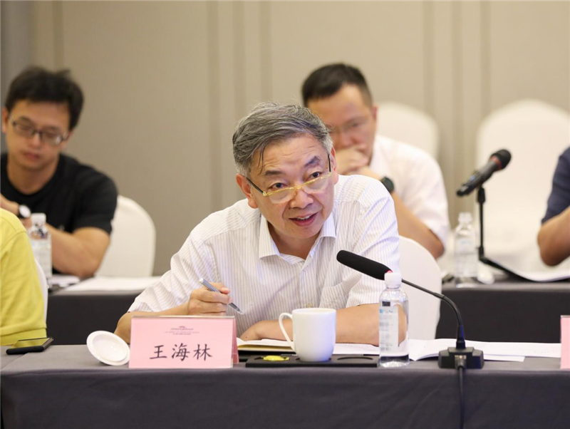 四川省委省政府決策咨詢(xún)委員會(huì)到川威集團(tuán)交流調(diào)研(圖6)